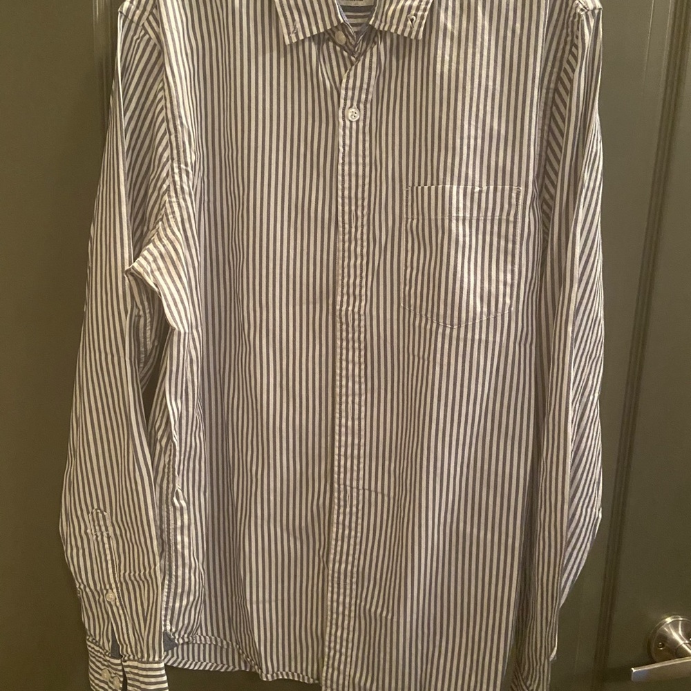 Men’s dress shirt